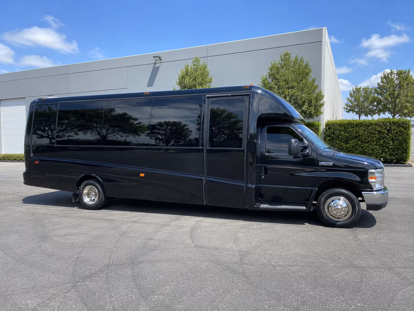 frederick quincea n era sweet 16 party bus rental