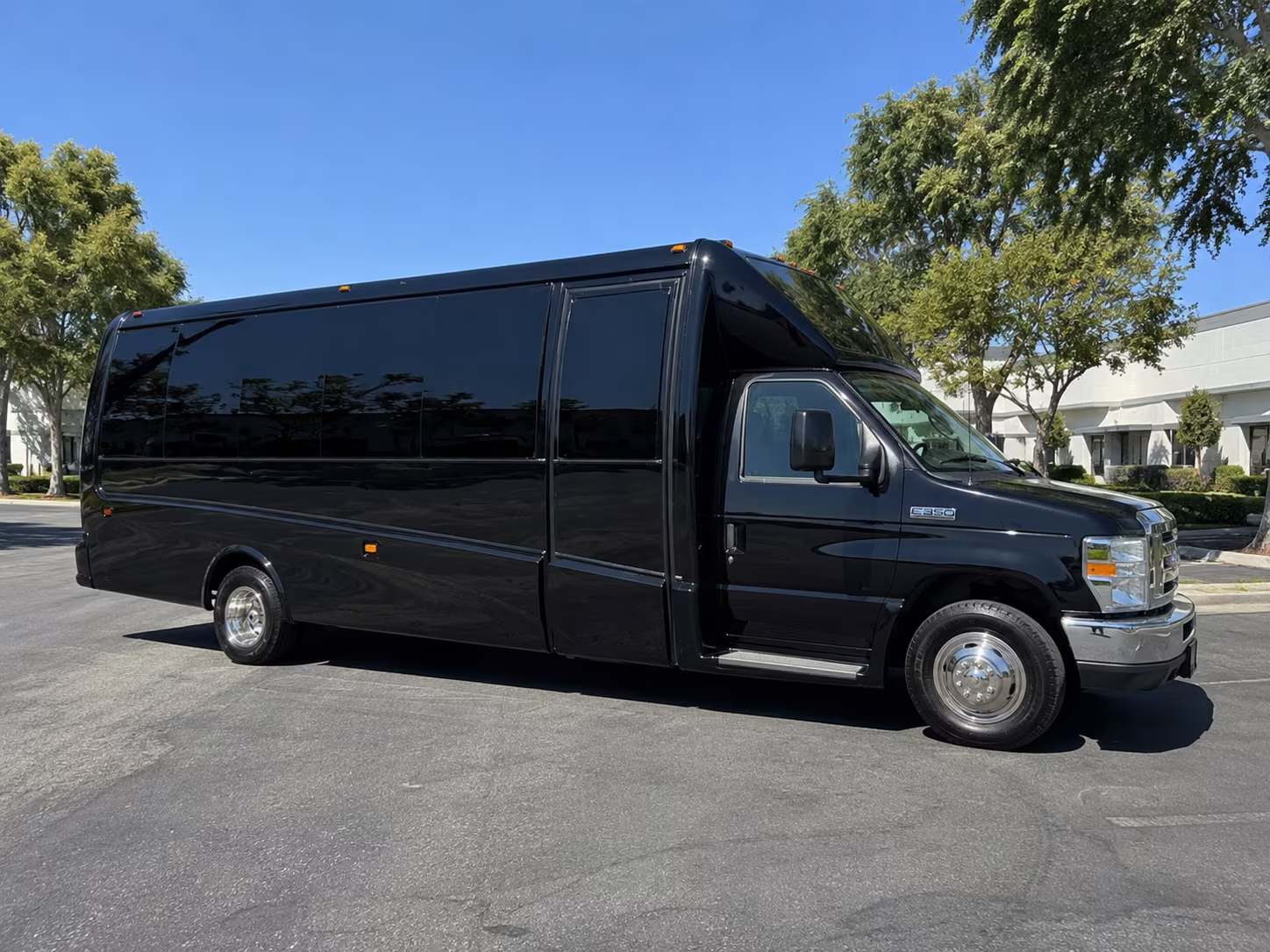 party bus rentals in frederick for the perfect prom night
