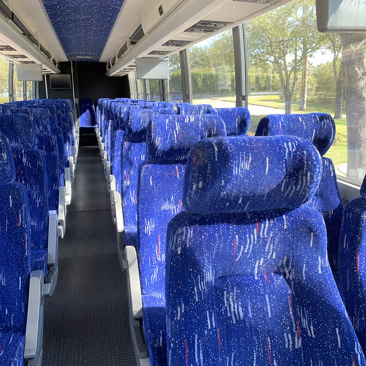 senior congregation buses for frederick churches